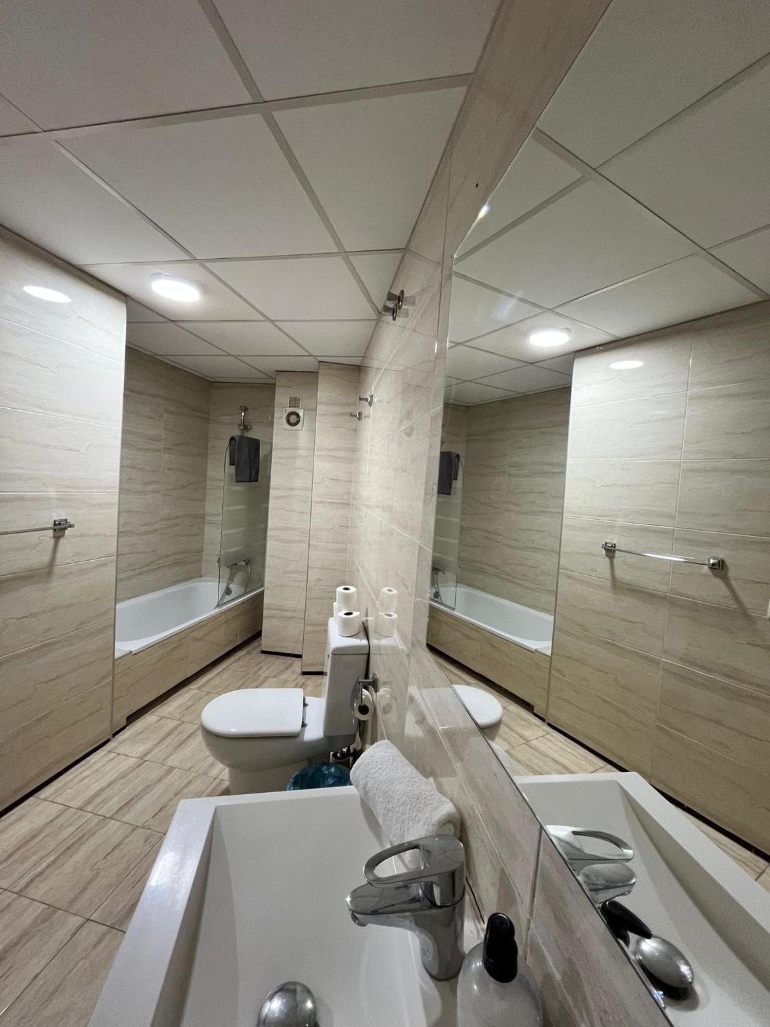 El Torcal Luxury Apartment With Free Parking Málaga Exteriör bild